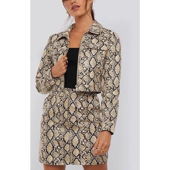 XLE THE LABEL Womens SMALL Mini Skirt Zip Front Snake Print FAUX LEATHER - Picture 12 of 16